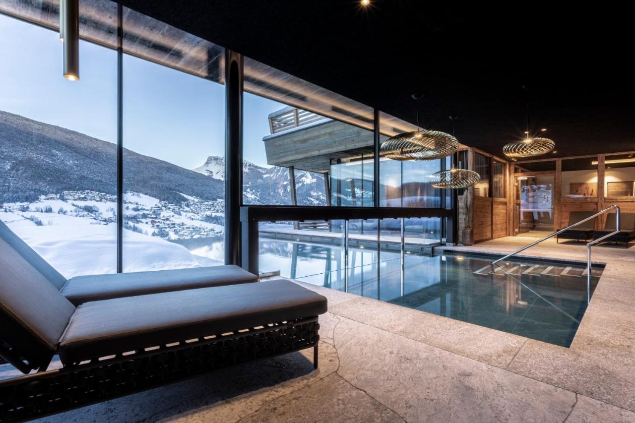 Hotel Niblea Dolomites Ortisei Exterior foto